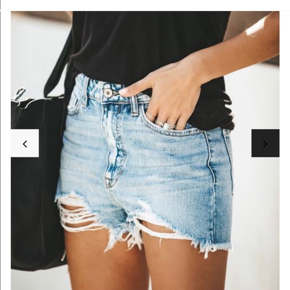 Kancan high waisted denim shorts L